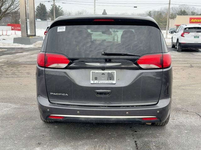 2020 Chrysler Pacifica Touring
