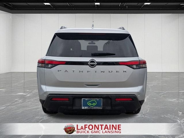 2025 Nissan Pathfinder SV FWD