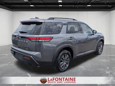 2025 Nissan Pathfinder SV 4WD