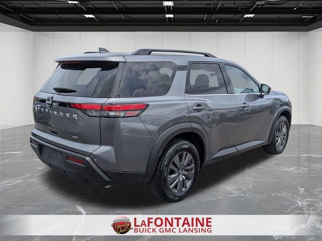 2025 Nissan Pathfinder SV 4WD