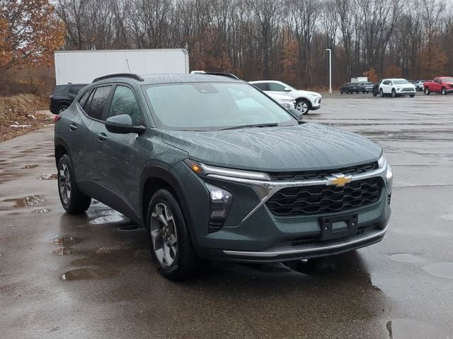 2025 Chevrolet Trax LT