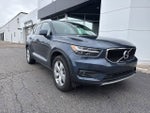 2021 Volvo XC40 T5 Momentum