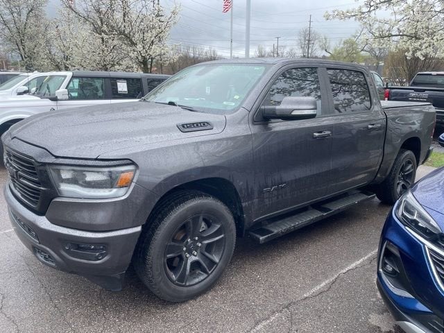 2020 RAM 1500 Big Horn Crew Cab 4x4 5'7" Box