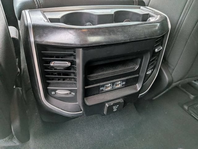 2021 RAM 1500 Big Horn Crew Cab 4x4 5'7" Box