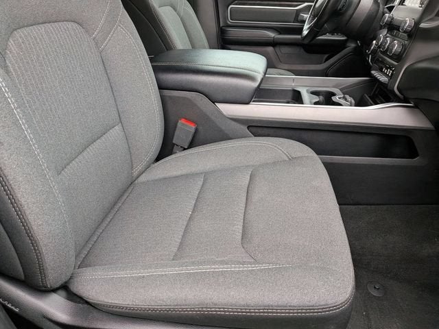 2021 RAM 1500 Big Horn Crew Cab 4x4 5'7" Box