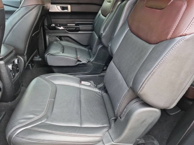 2024 Ford Explorer Platinum