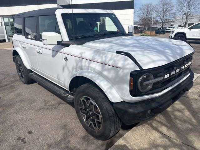 2021 Ford Bronco Base