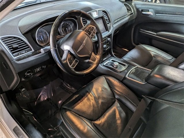 2017 Chrysler 300 300C