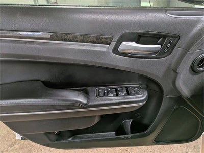 2017 Chrysler 300 300C