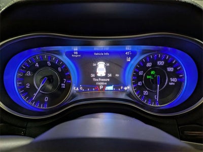 2017 Chrysler 300 300C