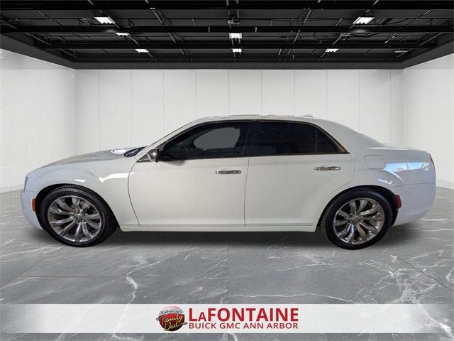 2017 Chrysler 300 300C