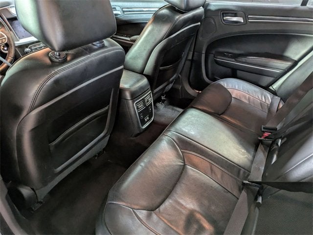 2017 Chrysler 300 300C