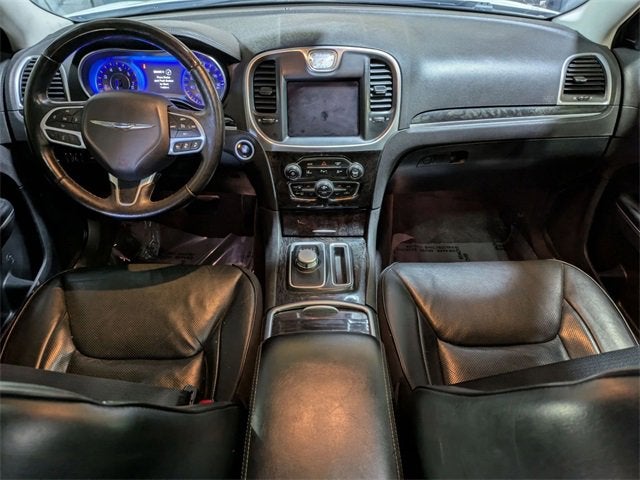 2017 Chrysler 300 300C