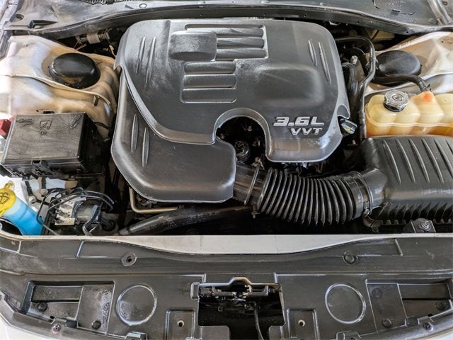 2017 Chrysler 300 300C