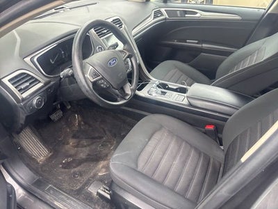2020 Ford Fusion SE