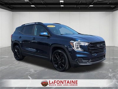 2022 GMC Terrain SLE