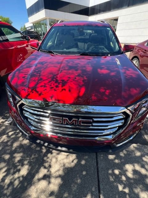 2023 GMC Terrain SLT
