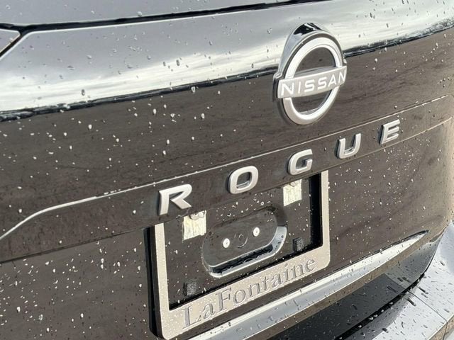 2025 Nissan Rogue SV FWD