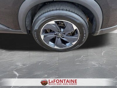 2025 Nissan Rogue SV FWD