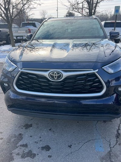 2024 Toyota Highlander XLE