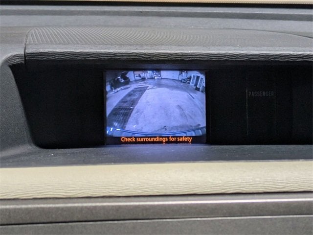 2013 Toyota Sienna XLE V6 8 Passenger