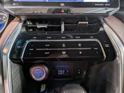 2022 Toyota Venza Limited