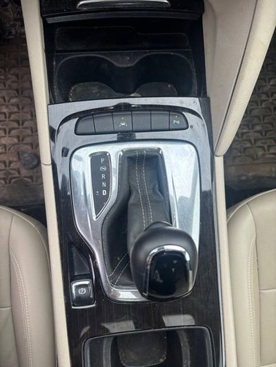 2020 Buick Regal TourX Essence