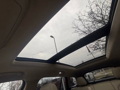 2020 Buick Regal TourX Essence