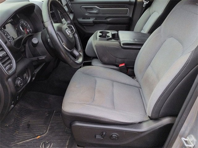 2020 RAM 1500 Big Horn Crew Cab 4x4 5'7" Box