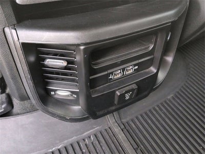 2020 RAM 1500 Big Horn Crew Cab 4x4 5'7" Box