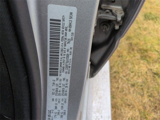 2020 RAM 1500 Big Horn Crew Cab 4x4 5'7" Box