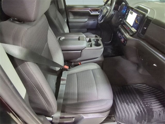 2022 Chevrolet Silverado 1500 LT (2FL)