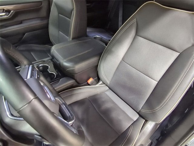 2025 GMC Yukon XL Elevation