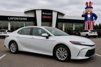 2025 Toyota Camry LE