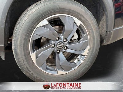 2025 Nissan Rogue SV FWD