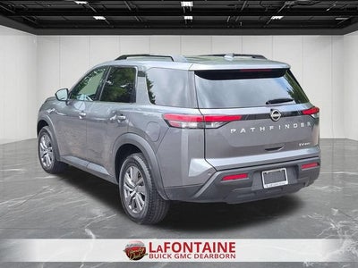 2024 Nissan Pathfinder SV