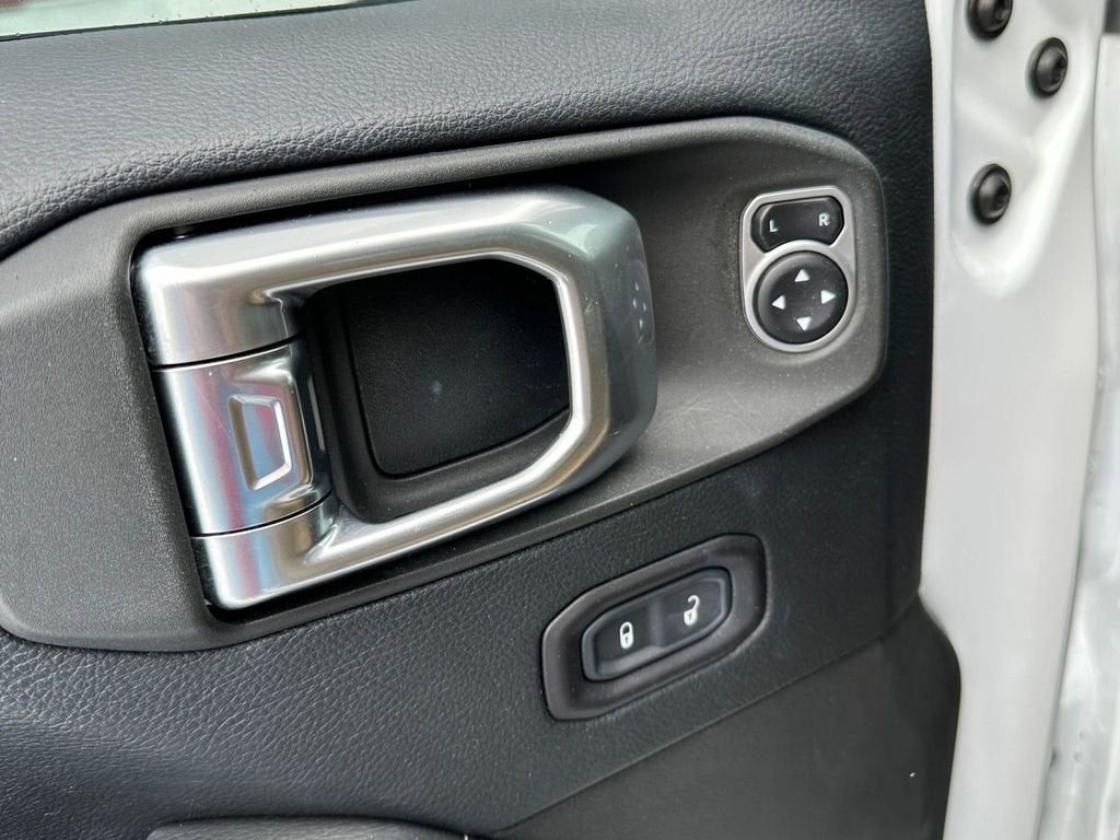 2019 Jeep Wrangler Unlimited Sahara 4x4