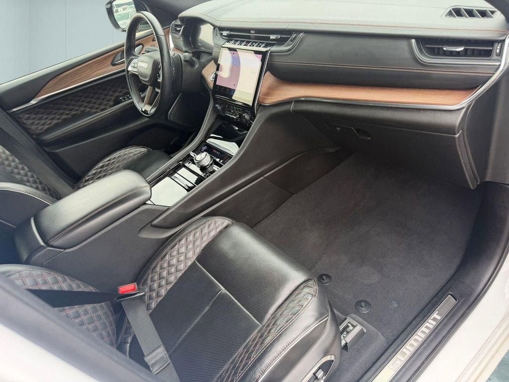 2023 Jeep Grand Cherokee L Summit 4x4