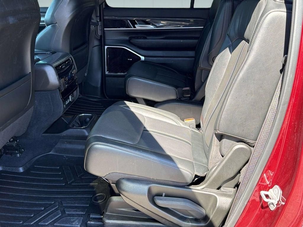 2022 Jeep Wagoneer Series III 4x4