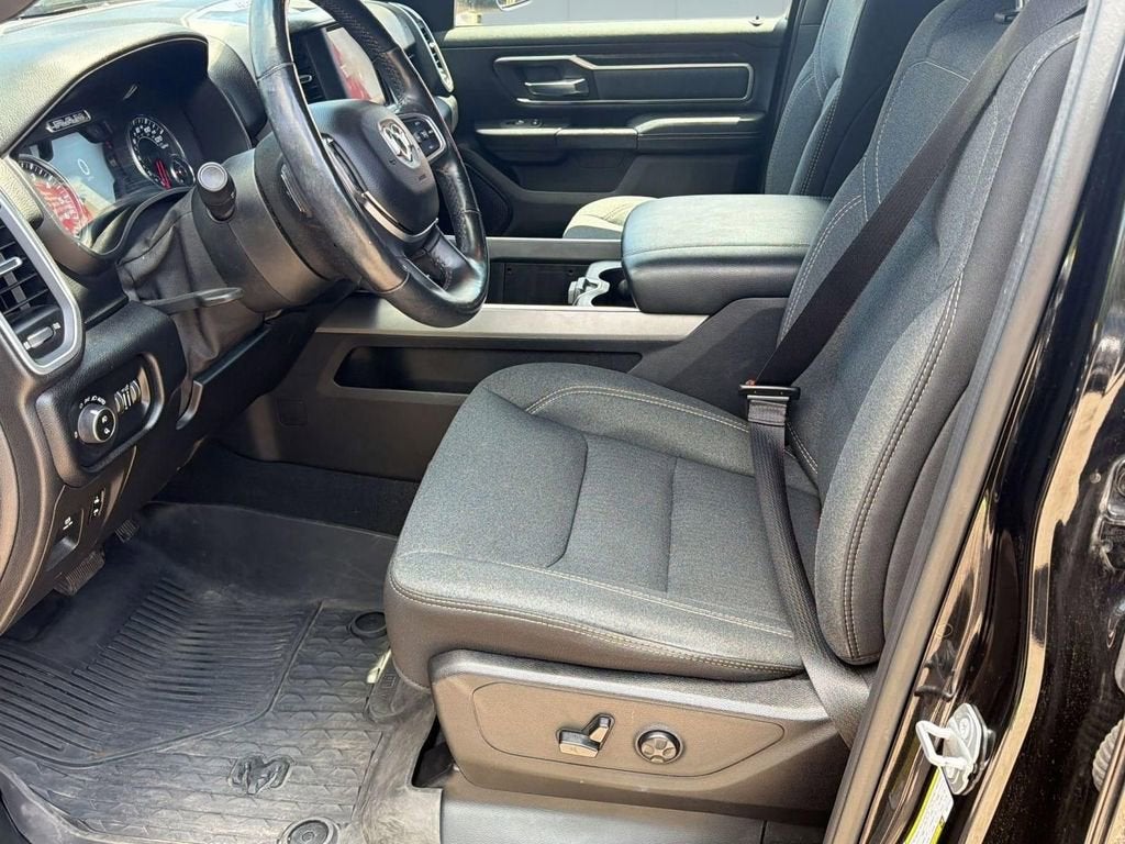 2019 RAM 1500 Big Horn/Lone Star Crew Cab 4x4 5'7" Box