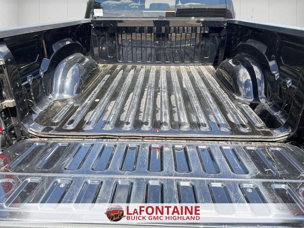 2019 RAM 1500 Big Horn/Lone Star Crew Cab 4x4 5'7" Box