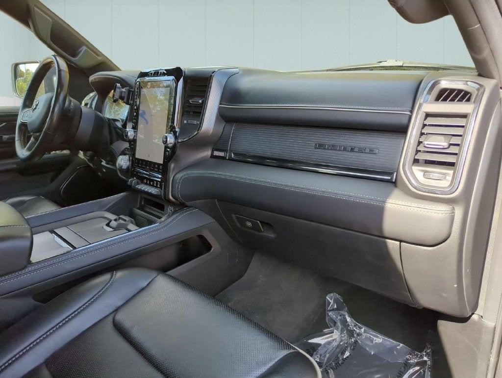 2023 RAM 1500 Limited Crew Cab 4x4 5'7" Box