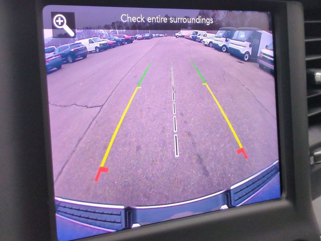 2020 RAM 1500 Laramie Crew Cab 4x4 5'7" Box