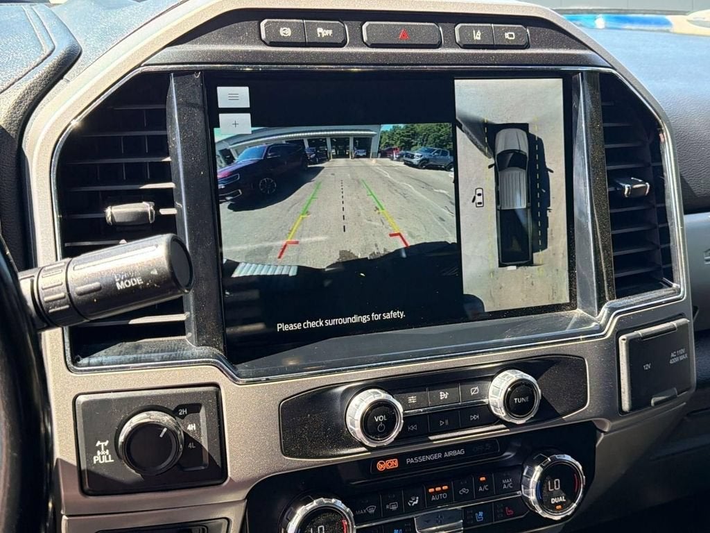 2022 Ford F-350 LARIAT