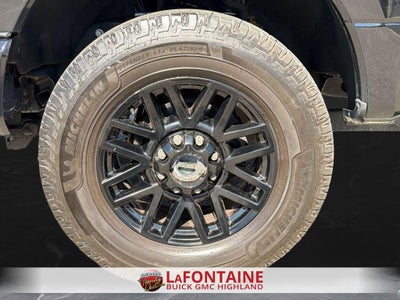 2022 Ford F-350 LARIAT