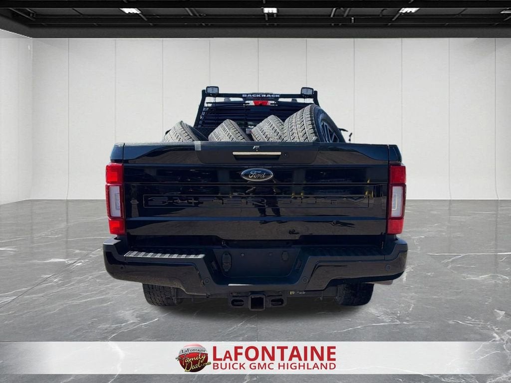 2022 Ford F-350 LARIAT