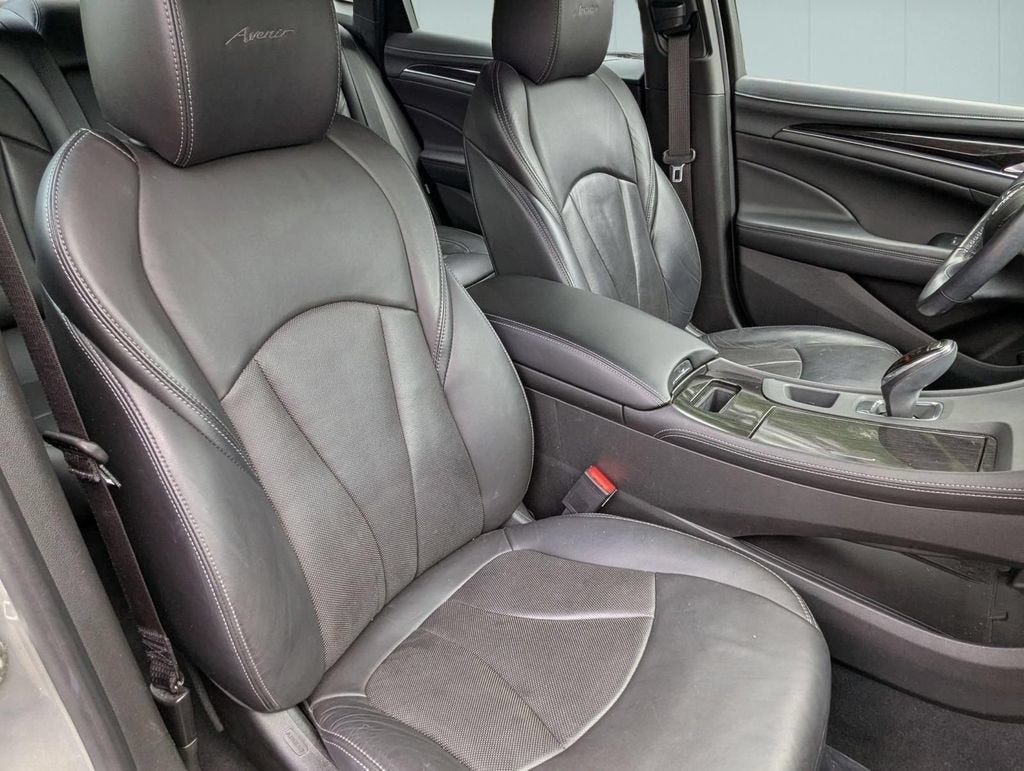 2018 Buick LaCrosse Avenir