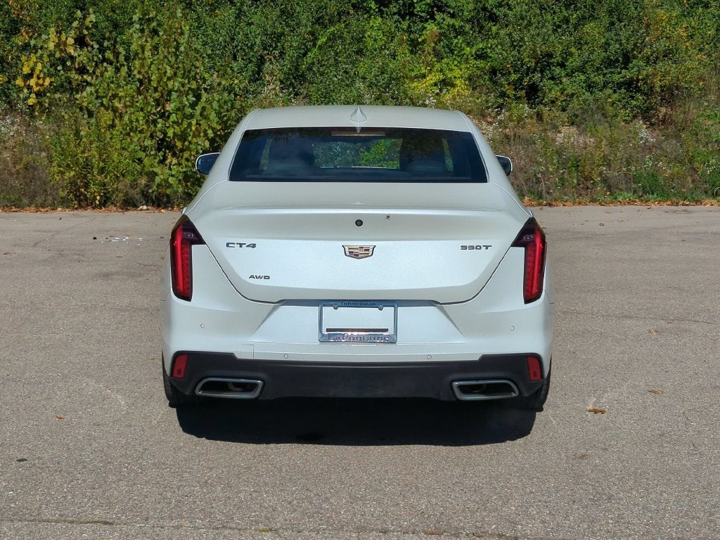 2024 Cadillac CT4 Luxury