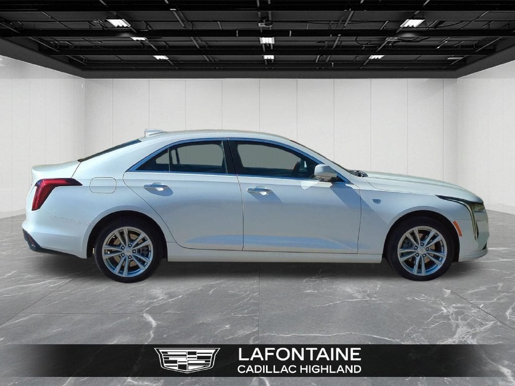 2024 Cadillac CT4 Luxury