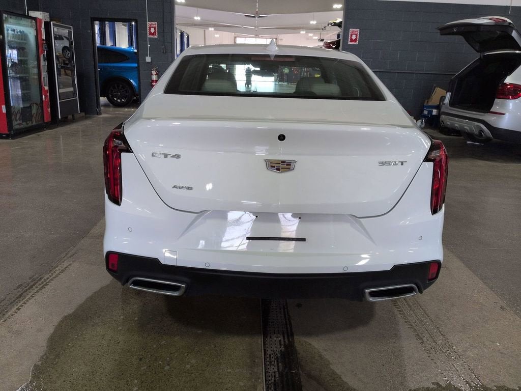 2023 Cadillac CT4 Luxury